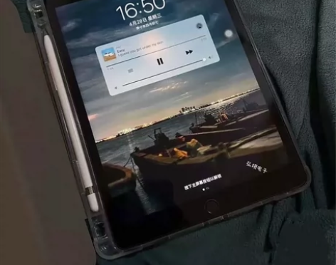 2019版iPad，王者吃鸡超流畅划算，9...