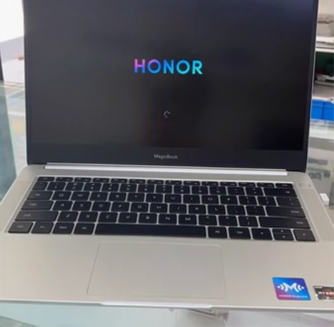 华为KPRC-WX0轻薄本笔记本 8G内存...