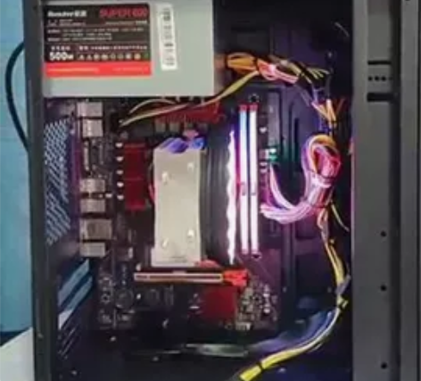 全新12代i3 12100F主机8G DD...