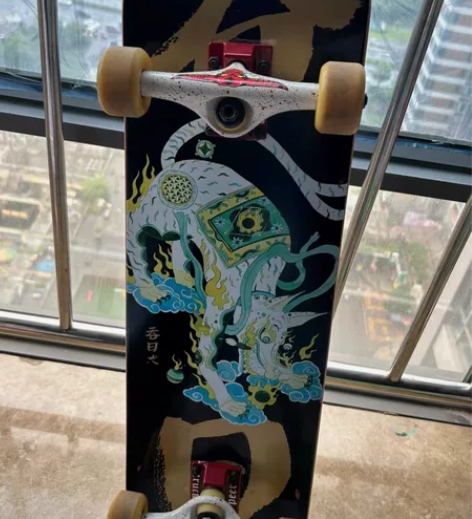 DBH专业滑板沸点四轮组装滑板初学者男女生...