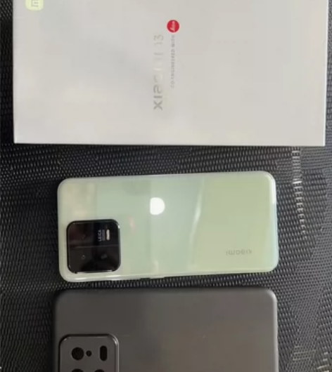 出小米13 8+256绿色，3月28购于小...