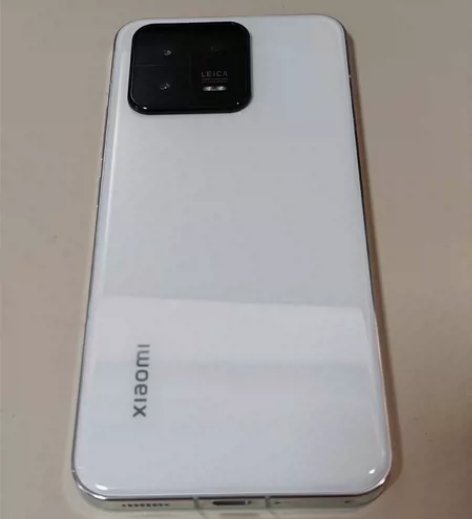 小米13，12+256，白色，几乎全新，拒...