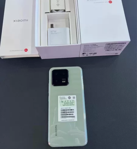 小米13 解锁机 12+256 99新是一...