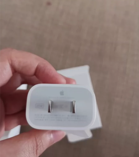 转让 iphone苹果14 13充电器20...
