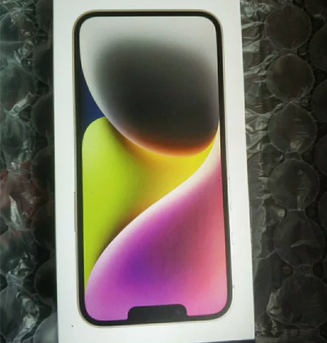 全新未拆封， iPhone 14 (A28...
