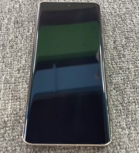 安卓 荣耀magic4 5g 8+256。...