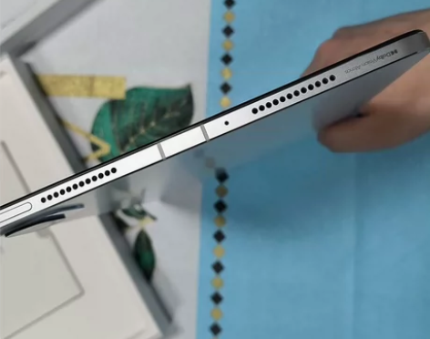 小米5Pro 12.4 寸8+256高通骁...