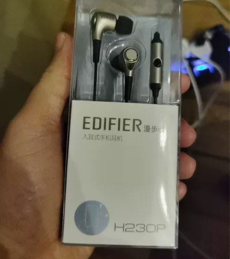 漫步者 全新未拆封未使用 手机耳机 入耳式...