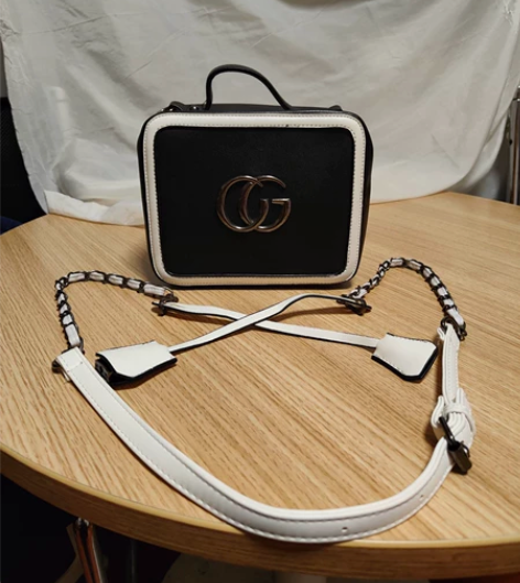 全新 明星同款女包2023 款撞色小方包单...