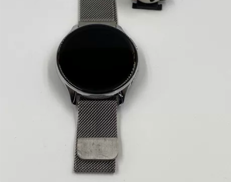 8成新一加 OnePlus Watch 磨...
