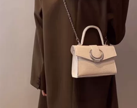 小众设计高级质感鳄鱼纹小包包女新款潮链条单...