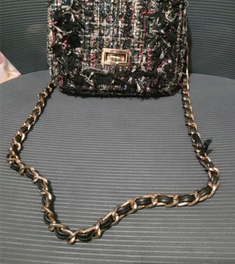 闪闪呢子包新款配皮链条小方包流苏花边零钱包...