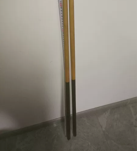 台球杆，两个40 打包处理 感兴趣的话点“...