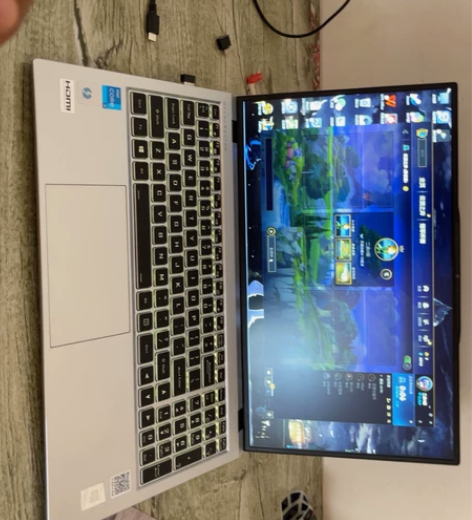 毕业用不到了,出售,英雄联盟cf无压力 机...