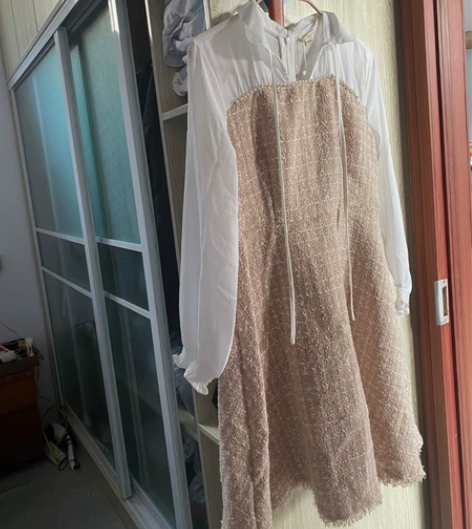 拉夏贝尓连衣裙全新带吊牌 搬家收拾衣服 喜...