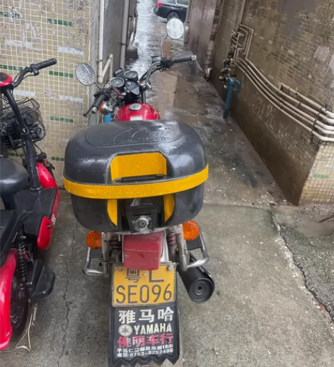 出一台自己上下班摩托车，功能一切正常，不烧...