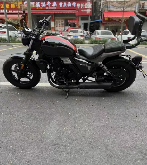 长江400双座版,低价九九新二手摩托车,水...