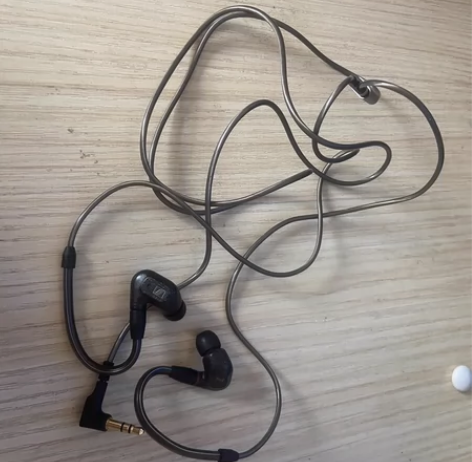 森海塞尔IE300耳机，单机，有需要请联系...