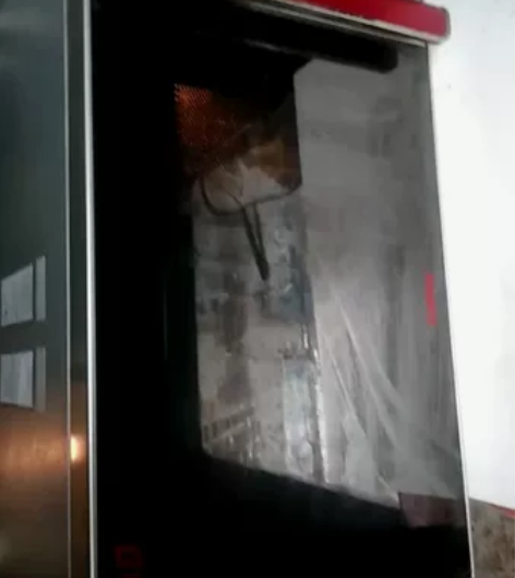 格兰仕中国红微波炉，成色八新内胆不锈钢功能...