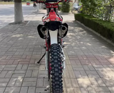 极盗者杠六，车况极品合适卖换双凸 感兴趣的...