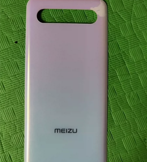 魅族17独角兽 原装拆机小花 右上角有点掉...