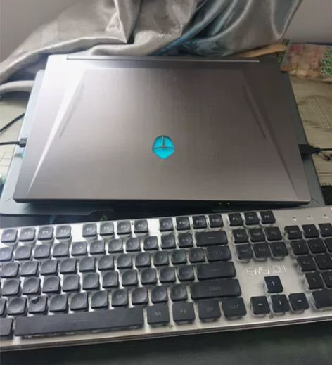 雷神911MT游戏本 几乎什么游戏都能带动...