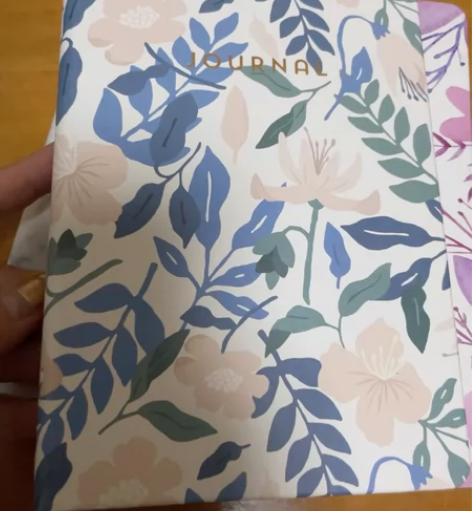 三本笔记本，硬皮笔记本，很精美的，45块出...