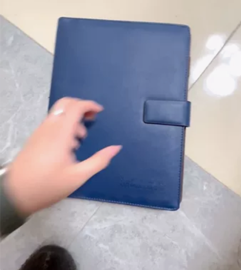 工作笔记本 若干本全新 未拆开包装的 视频...