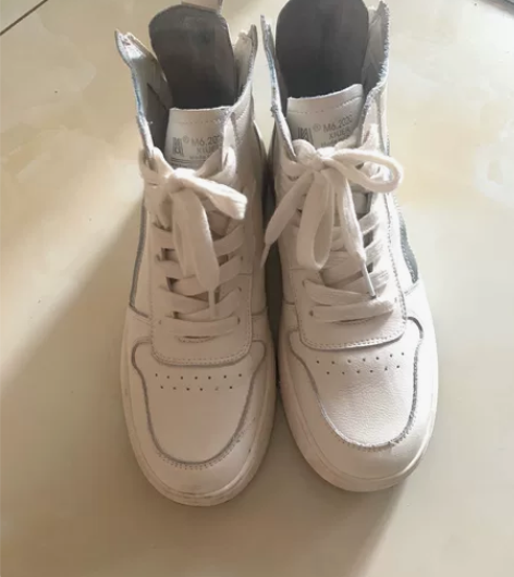 女生高帮板鞋真皮秋季新款休闲鞋百搭小白鞋女...