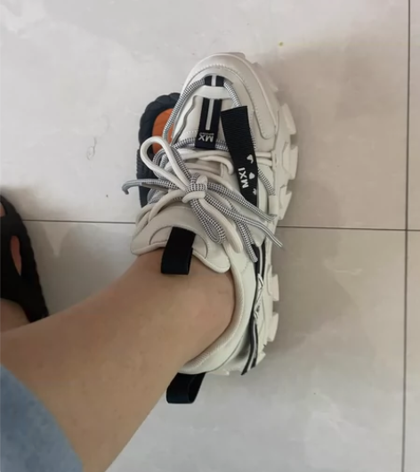 全新老爹鞋。女鞋。码数39。素腔调女王 的...