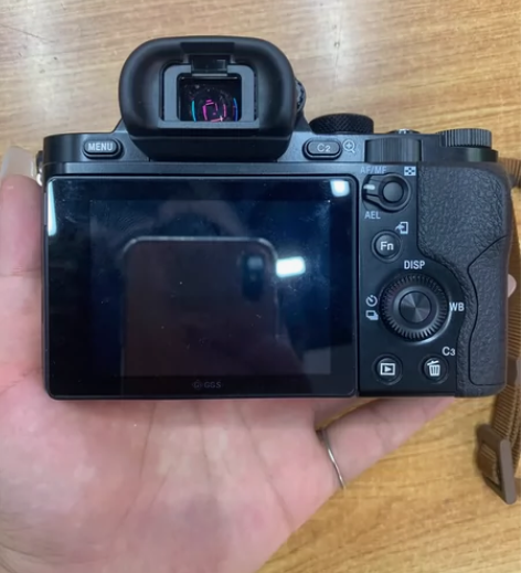 索尼a7R外观成色96新，实物拍摄，轻微使...