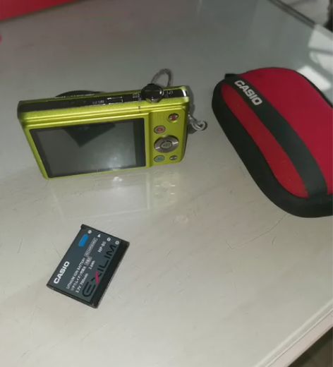 买回来就沒用过，全新，价格商议。 感兴趣的...