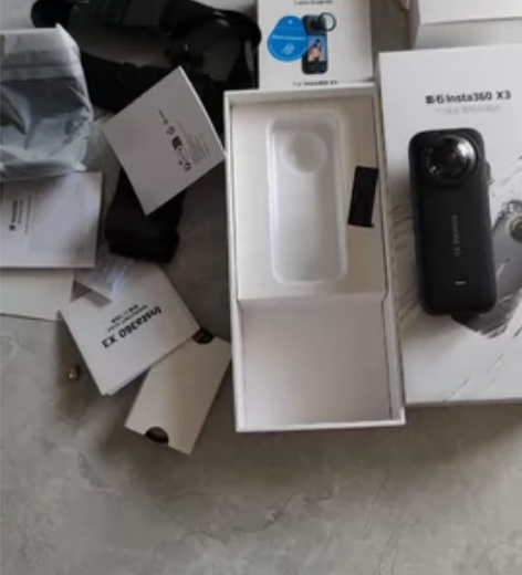 insta360 x3 带自拍杆，带保套，...