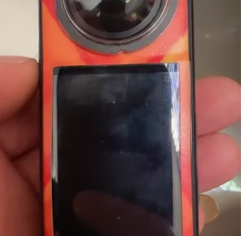 影石Insta360 X3 全景运动相机。...