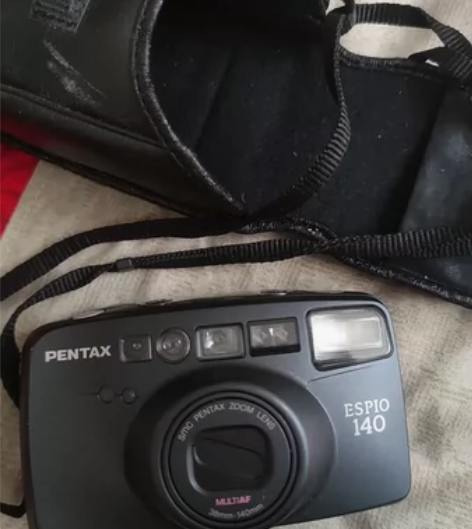 进口宾得稀有颜色相机，9成新品相好不知好坏...