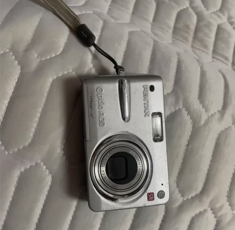 宾得A20数码相机出售 功能全好，成色如图...