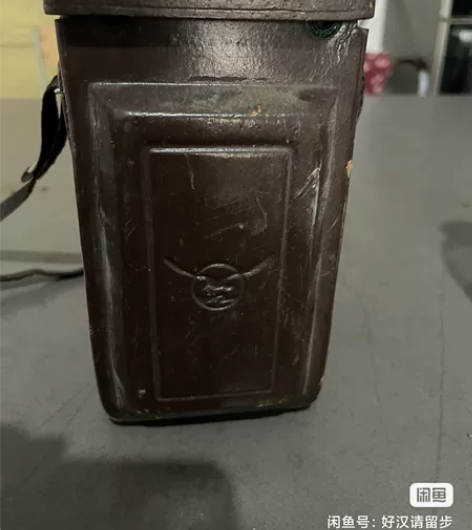 海鸥4B老胶卷相机，品相非常新，有镜头盖和...