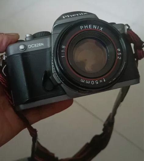 惠普相机，Dc828N，外关完好。 感兴趣...