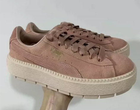 Puma Suede Platform T...