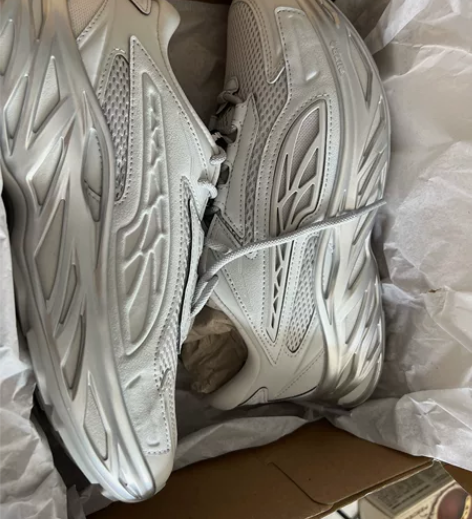 【全新带鞋盒】Puma休闲鞋，东南亚购入原...