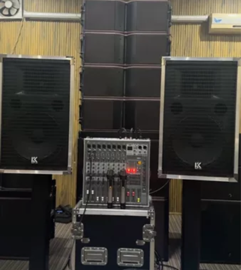 SRX915专业舞台音响套装户外单十五音箱...
