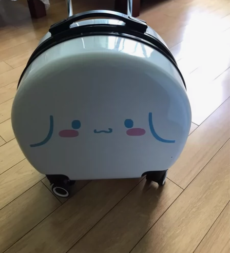 卡通旅行箱，十六吋，如图，现便宜卖，本地交...