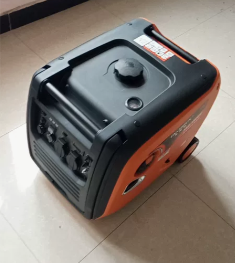 专业4千瓦220v汽油变频发电机小型家用静...