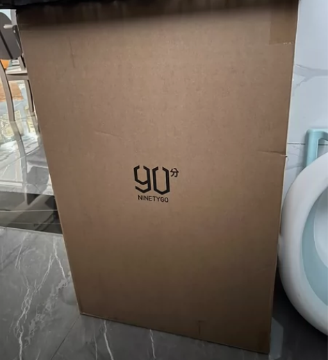 全新90分行李箱 26英寸黑色 360南昌...