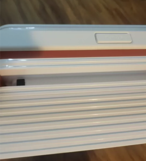 途加Tuplus旅行箱，白色 轻微痕迹，京...