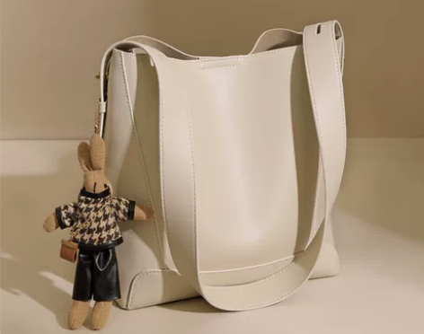 包包女202新款2022水桶包大包单肩斜挎...