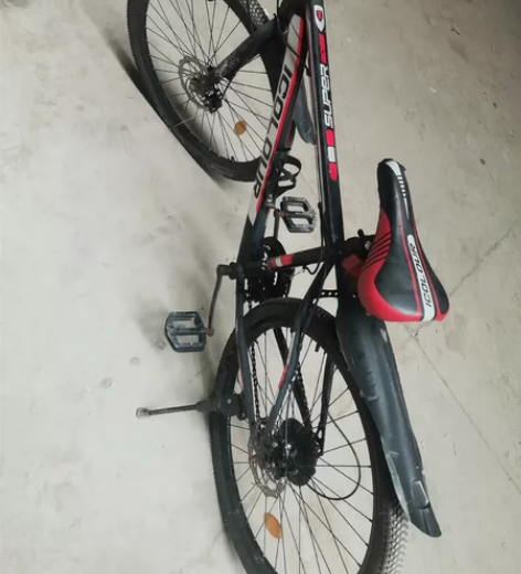 ICOLOUR山地车正常骑行21速，成色外...