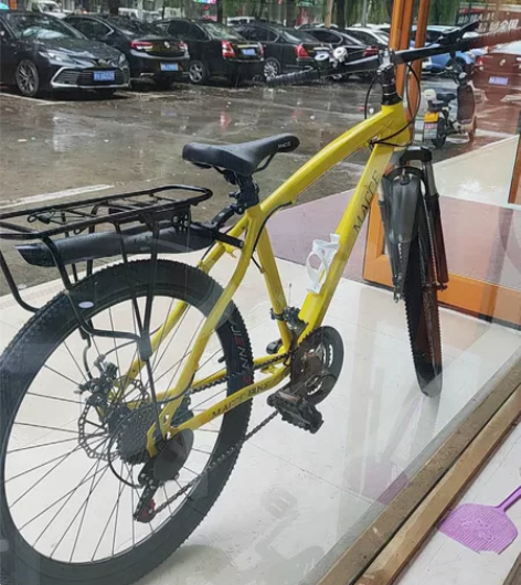 [最低价出售]车行倒闭处理全新山地车自行车...