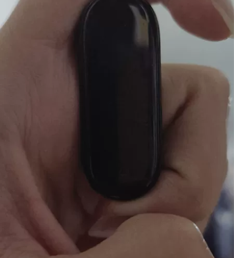 小米手环5 待机一周多 给钱就吃?明显使用...