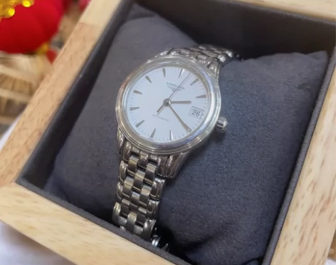 浪琴女装机械手表 简简单单，干干净净，很适...